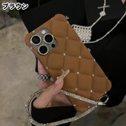 iPhone用ケース iPhone用カバー スマホケース スマホカバー レディース 女性 スマホ用アクセサリー スマホ関連雑貨 リストストラップ付き ラインストーン ひし形模様 iPhone17用 iPhone16用 iPhone15用 フェミニン ガーリー かわいい 可愛い キュート おしゃれ シック シンプル