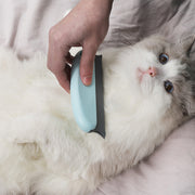 ペット用ブラシ 除毛ケアブラシ ペットグッズ ペット用品 犬 猫 ブラッシング グルーミング 抜け毛 お手入れ ケア用品 換毛期対策 抜け毛対策 くし コーム 便利 シンプル おしゃれ