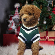 ドッグウェア セーター ニットトップス 犬服 猫服 ペット用品 小型犬 中型犬 裏起毛 あったか リブ Vネック スクールベスト風 袖なし エンブレム おしゃれ かわいい お出かけ お散歩 カジュアル デイリー 洋服 イヌ いぬ ネコ ねこ キャットウェア