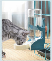 ペット用給水器 自動給水器 ペット用品 ペットグッズ 犬用 猫用 水飲み器 水入れ 給水ボトル 水やり ゲージ用 ゲージ取り付け 水飲みボトル ウォーターボトル ウサギ 小動物 洗える 取り付け簡単 シンプル 便利グッズ イヌ ネコ ドッグ キャット 赤 青 橙