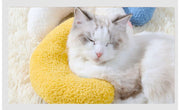 ペット用枕 あご枕 クッション 猫用 犬用 まくら ピロー 寝具 ボア ふわふわ 洗える ペット用品 U字型 アーチ型 可愛い お昼寝 あご乗せ 顎乗せ ネコ用 イヌ用 小型犬 シニア犬