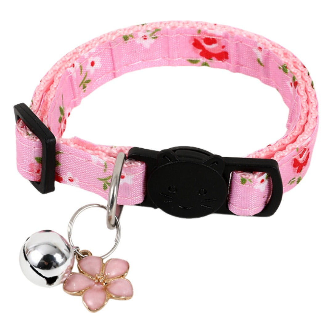 猫用首輪 鈴付き ねこ ペット用品 花柄 フラワー カラー チョーカー セーフティーバックル 首飾り アクセサリー おしゃれ かわいい おめかし キュート ギフト プレゼント キャットグッズ ネコ用品 ペットグッズ