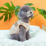 ペット用ベスト トップス 上着 小型犬 中型犬 イヌ 猫 ネコ ペット洋服 ペット服 犬服 秋 冬 春 もこもこ ベストドッグウェア ノースリーブ 袖なし 背中開き スナップボタン 起毛 クマ 熊 ベージュ パープル シンプル カジュアル ポップ 可愛い キュート 防寒 秋冬
