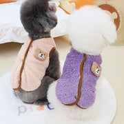 ペット用ベスト トップス 上着 小型犬 中型犬 イヌ 猫 ネコ ペット洋服 ペット服 犬服 秋 冬 春 もこもこ ベストドッグウェア ノースリーブ 袖なし 背中開き スナップボタン 起毛 クマ 熊 ベージュ パープル シンプル カジュアル ポップ 可愛い キュート 防寒 秋冬