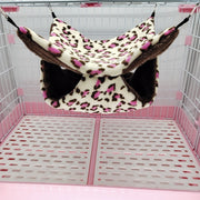ハンモック 小動物用 ベッド 吊り下げ ハムスター モルモット 小動物 リス フェレット ネズミ モコモコ 起毛素材 暖かい 柔らかい ベッド 寝床 正方形 スクエア ハンギング ペット用品 ブランコ 揺れる ペットグッズ 四角形 ヒョウ柄 おしゃれ かわいい
