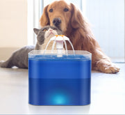 自動給水器 ペット用 犬用 猫用 水飲み 四角 スクエア ペットグッズ ペット用品 飲料水 2L 便利 シンプル LEDライト 熱中症対策 ネコ イヌ