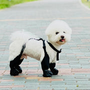 ドッグシューズ レインブーツ レインシューズ 犬用靴 ストラップ ベルト 首輪 一体型 犬用品 ペット用品 小型犬 雨靴 雨具 滑り止め付き ペットグッズ