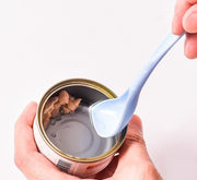 ペット用缶詰保存フタ スプーン付き 缶キャップ ペット用品 保存用 カバー 犬缶 猫缶 保存蓋 一時保存 ストッカー ふた 蓋 老犬 子犬 老猫 子猫 給餌用品 簡単 便利 ドッグフード キャットフード いぬ イヌ ねこ ネコ 幼犬 幼猫 小分け