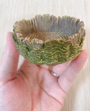 エサ皿 爬虫類 トカゲ カエル ペット用食器 エサ入れ フードトレイ 水入れ カメ ウォーターボウル 水皿 木型 ウッドモチーフ シンプル かわいい おしゃれ 小型