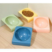 ペット用食器 猫用食器 犬用食器 フードボウル エサ入れ 餌入れ 斜め 傾斜 イヌ ネコ ペットグッズ 水 ウォーターボウル 皿 シンプル 単色 かわいい