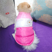 ドッグウェア ペットウェア ダウン風 中綿ベスト 犬服 犬用 ペット用 小型犬 中型犬 ダウン風ベスト スナップボタン 防寒 あったか 暖かい 冬 お出掛け お散歩 おめかし お洒落 カラフル オシャレ おしゃれ カジュアル 可愛い かわいい ポップ 犬 イヌ いぬ ドッグ 猫 ネコ 猫服 犬用品 ペット用品 犬の服