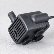 水中ポンプ 小型 吸盤式 USB電源 ペット 熱帯魚 アクアリウム エアレーション器具 循環 ウォーターポンプ 循環ポンプ シンプル 便利