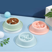 フードボウル ペット用食器 早食い防止 小型犬用 猫用 小さめ お皿 餌入れ 給餌 フードディッシュ 凸凹 でこぼこデザイン 突起 おしゃれ かわいい 食べこぼし受け シンプル イヌ ネコ 猫 犬