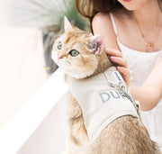 猫用 ハーネス リード 2点セット キャットウェア ペット用 ペット用品 北欧風 ナチュラル シンプル おしゃれ ペットグッズ 猫用品 マジック テープ 着脱簡単 通気性 絡みにくい 散歩 おでかけ 可愛い ネコ ねこ アースカラー くすみカラー ロゴ 英字