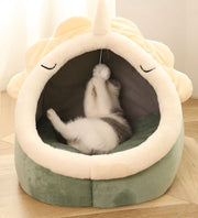 ペットベッド 猫 小型犬 ウサギ うさぎ 猫用 ネコ ペットグッズ ペット用品 ドーム型  耳付き ふわふわ あったか 冬 秋 春 暖かい グリーン ピンク グレー かわいい キュート カジュアル ポップ ガーリー ふかふか 通年仕様