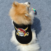 ペット用 犬 ドッグウェア 犬用 洋服 プルオーバー 犬用ウェア おしゃれ かっこいい 犬の洋服 犬用洋服 お出かけ 黒 ブラック ノースリーブ ドクロ 骸骨 海賊風 お散歩 カジュアル 海賊 プリント