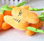 ペット用おもちゃ ぬいぐるみ 単品 犬 猫 噛むオモチャ 咬む縫いぐるみ かむヌイグルミ 音が鳴る 音が出る ストレス解消 運動不足対策 歯の健康 遊具 玩具 サウンディングトイ ニンジン 目立つ シンプル かわいい おしゃれ ユニーク おもしろい 小中型 いぬ イヌ ドッグ DOG ねこ ネコ キャット CAT ワンニャン プレゼント プチギフト 贈り物 インドア 室内 屋内