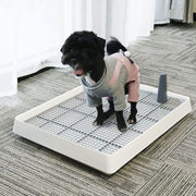 犬用トイレ トイレトレー 小型犬 中型犬 ペット トレーニング しつけ メッシュ マーキングポール付き 足上げ お掃除簡単 飛び散り防止 組み立て簡単 スノコ ホワイト 北欧風 シンプル いぬ イヌ ドッグ DOG ギフト 贈り物