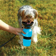 ペット用水筒 給水器 ウォーターボトル 携帯 500ml 犬用 猫用 コンパクト 持ち運び お椀 トレイ トレー 一体型 お散歩 お出かけ アウトドア 旅行 外出 水分補給 シンプル 簡単 イヌ いぬ ネコ ねこ ドッグ キャット