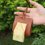 マナーポーチ トイレ袋ポーチ ペット用品 犬用品 エチケット袋入れ レザー調 お散歩バッグ 取り出し口付き 袋収納 引っ掛け ウンチ袋ポーチ イヌ ペットグッズ お出掛け おしゃれ シック