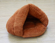 ペットベッド ペットハウス 犬 猫 キャットハウス クッション ペット用品 ドーム型 暖かい 柔らかい リラックス 寝床 寝具 かわいい おしゃれ ふわふわ
