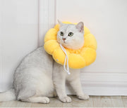 エリザベスカラー ペット用品 猫用 犬用 ドーナツ型 傷舐め防止 傷口保護 術後 ケア 介護 皮膚病 調節可能 柔らかい ソフト クッション ひまわり 花 フラワー かわいい おしゃれ 紐付き 引っ掻き防止 ネコ イヌ キャット ドッグ イエロー