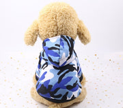 ドッグウェア パーカー フーディー 犬服 猫服 ペット用品 小型犬 裏起毛 あったか 防寒 プルオーバー フード付き 迷彩 カモフラ柄 おしゃれ かわいい カジュアル デイリー お散歩 お出かけ イヌ いぬ ネコ ねこ キャットウェア