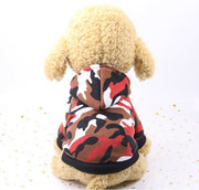 ドッグウェア パーカー フーディー 犬服 猫服 ペット用品 小型犬 裏起毛 あったか 防寒 プルオーバー フード付き 迷彩 カモフラ柄 おしゃれ かわいい カジュアル デイリー お散歩 お出かけ イヌ いぬ ネコ ねこ キャットウェア