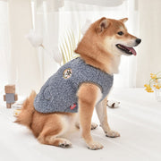 ペットウェア ベスト 犬用 猫用 ペット用 犬服 袖なし ノースリーブ 背中開き 後ろ開き ボア もこもこ ワッペン おしゃれ 無地 可愛い 防寒 あったか スナップボタン お散歩