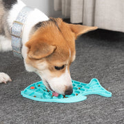 フードボウル 早食い防止 ペット用食器 犬用食器 犬用 猫用 シリコン エサ入れ 餌入れ 容器 丸飲み防止 早食い 丸飲み 予防 ペットグッズ サカナ イルカ カニ 肉球 可愛い キュート 犬 猫 食事 ごはん わんちゃん ねこちゃん ペット用品