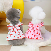 ドッグウェア 犬服 ワンピース ペット 猫 女の子 洋服 ドレス ノースリーブ フレア フリル リボン イチゴ柄 薄手 春夏 可愛い
