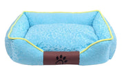 ペットベッド ペットハウス 犬ベッド 猫ベッド 猫用品 犬用品 ペット用品 寝床 寝具 マット クッション 中綿入り スクエア ヒョウ柄 暖かい 起毛 わんちゃんグッズ ねこちゃんグッズ おしゃれ