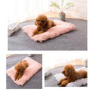 ペット用マット ペット用ベッド ペット用品 犬用 猫用 30×45cm ふわふわ もこもこ 暖か あったか ふかふか スクエア 四角 長方形 クッション 無地 単色 寝具 寝床 中敷き ケージ内 室内 屋内 イヌ いぬ ネコ ねこ キャット ドッグ