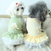 ペットウェア ワンピース ノースリーブ キャミワンピ 犬服 猫 ドッグ キャット かわいい キュート おしゃれ チュール重ね フリル リボン お花ワッペン ギャザー ボリューム ふわふわ プルオーバー