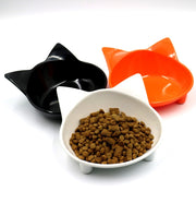 フードボウル 猫用食器 犬用食器 ウォーターボウル 食器 ネコ型 ネコ形 斜め 傾斜 滑り止め 猫 犬 餌入れ エサ入れ 容器 シンプル お洒落 可愛い 犬用品 猫用品 ペット用品 ペットグッズ イヌ ネコ いぬ ねこ