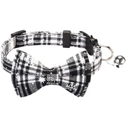 猫用首輪 ねこ ペット用品 チェック柄 カラー チョーカー セーフティーバックル 蝶ネクタイ リボン 鈴付き おしゃれ かわいい おめかし キュート ギフト プレゼント デイリー ネコ キャットグッズ ブラック ブルー ピンク グレー 黒 赤 レッド クリスマス スノー