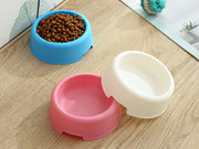 ペット用食器 フードボウル ウォーターボウル 犬用食器 猫用食器 プラスチック 円形 ラウンド 丸型 猫 犬 餌入れ エサ入れ 容器 シンプル お洒落 可愛い 犬用品 猫用品 ペット用品 ペットグッズ イヌ ネコ いぬ ねこ