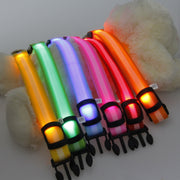 首輪  犬用 光る首輪 LED 犬 猫 イヌ ネコ ペット用品 小型犬 中型犬 お散歩 早朝 夜間 安全対策 電池式 カラバリ豊富