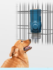 ペット用給水器 給水ボトル ノズル付き ウォーターボトル 犬用 猫用 ペット用品 500ml 700ml 取り付け式 水入れ 水飲み器 ケージ取り付け 水分補給 ペットグッズ いぬ イヌ ねこ ネコ