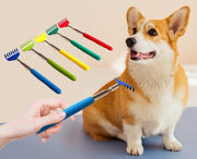ペット用ブラシ 伸縮式 犬 猫 小動物 ペットグッズ ブラッシング グルーミング 抜け毛 お手入れ ケア用品 リラックス 気持ちいい コーム くし 便利 シンプル ペット用品