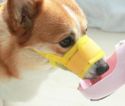口輪 マズル ペット用品 犬用 ドッグ しつけ用品 ペットグッズ メッシュ バックル マジック テープ 無駄吠え防止 拾い食い防止 噛みつき防止 小型 中型 大型 サイズ調節可 通気性 しつけグッズ 躾 取り付け簡単 ドッグラン 公園 自宅 シンプル 定番