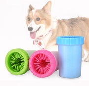 足洗いカップ 足洗いブラシ ペット用品 犬用 猫用 コンパクト 小型 ストラップ付き 携帯 お散歩 持ち運び お手入れ 洗う 洗浄 便利