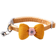 首輪 カラー 猫 ネコ 犬 小型犬 ペット用品 ペットグッズ ワンタッチバックル 鈴 リボン 蝶ネクタイ風 お花 フラワー 刺繍 長さ調整 かわいい おしゃれ 散歩