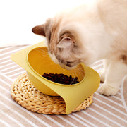 フードボウル ウォーターボウル ペット用食器 猫用 犬用 食器 餌入れ 水入れ 餌皿 エサ皿 斜め 傾斜 食べやすい 単色 シンプル イヌ ネコ ねこ いぬ ペット用品 ペットグッズ