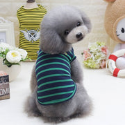 ペットウェア ドッグウェア 犬の服 猫の服 タンクトップ 袖なし ボーダー 英字ロゴ ペット用品 犬用 猫用 洋服 プルオーバー ワンポイント刺繍 散歩 外出 お出掛け 汚れ対策 カジュアル おしゃれ いぬ ねこ S M L XL 2XL