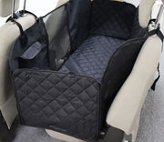 カーシート ドライブシート ペット用 犬 猫 小動物 便利 防汚 車用 車載 カー用品 汚れ防止 ポケット付き リアシート 後部座席用 取り付け簡単 お出かけ 旅行 レジャー アウトドア イヌ いぬ ネコ キャット 簡単装着