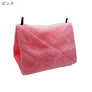 小鳥用ハンモック 小鳥用ハウス 小鳥用ベッド インコ 文鳥 オウム 小動物用 ペット用品 ペットグッズ 三角形 トライアングル ふかふか ふわふわ 防寒 暖かい 無地 ピンク グレー イエロー かわいい キュート 秋 冬