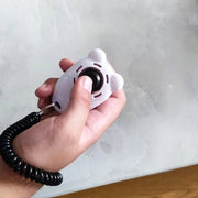 クリッカー しつけ用品 犬用 ペット用品 トレーニング 訓練 コミュニケーション スプリングゴム リストストラップ付き ドッグ イヌ 道具 ペットグッズ