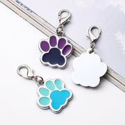ペット用迷子札 名札 ネームタグ ネームチャーム 犬猫兼用 ドッグタグ キャットタグ 犬 猫 ペット用品 ペットグッズ 首輪アクセサリー 肉球型 迷子防止 ツートンカラー かわいい キュート シンプル おしゃれ ナスカン 黒 橙 ピンク 青 赤 緑 紫