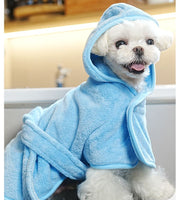 ペット用バスローブ バスタオル フード付き ロゴ入り 犬用 猫用 トリミング用品 お風呂用品 面ファスナー マジック テープ ポンチョ風 吸収性 ペットウェア 腰紐 腰ひも タオル ドッグウェア ペット服 犬服 中型犬 オールシーズン バス用品 ガウン 水遊び お風呂 雨の日 カジュアル おしゃれ